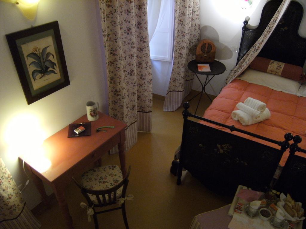 Elizabeth B&B Cagliari Pokoj fotografie