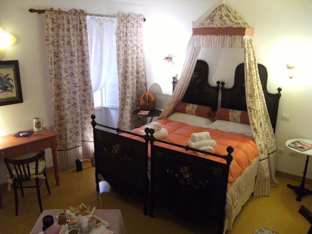 Elizabeth B&B Cagliari Pokoj fotografie